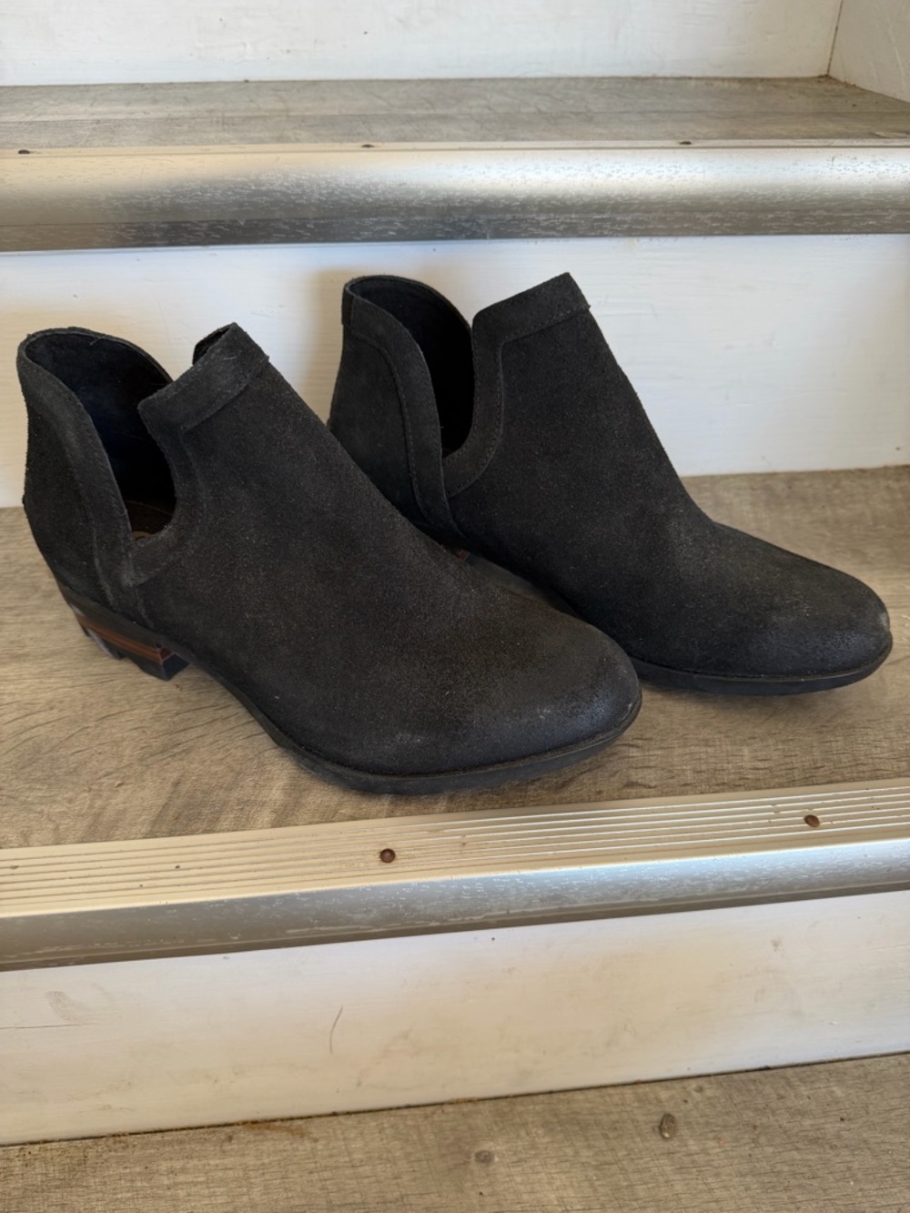 Sorel Black Suede Ankle Booties
